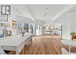 521 UPPER QUEEN STREET - 12