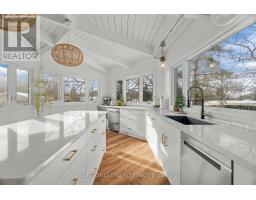 521 UPPER QUEEN STREET - 17