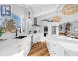 521 UPPER QUEEN STREET - 18