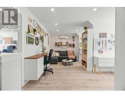 521 UPPER QUEEN STREET - 39