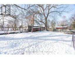 521 UPPER QUEEN STREET - 44