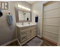 17 - 163 PINE VALLEY DRIVE - 33