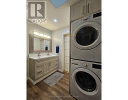 17 - 163 PINE VALLEY DRIVE - 34