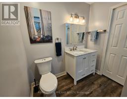 17 - 163 PINE VALLEY DRIVE - 36