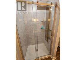 17 - 163 PINE VALLEY DRIVE - 38