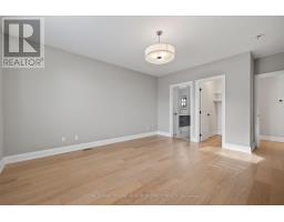 302 - 5 WOOD HAVEN DRIVE - 17