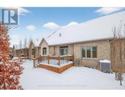 302 - 5 WOOD HAVEN DRIVE - 27