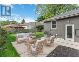 1840 ROYAL CRESCENT W - 2