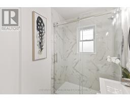 1840 ROYAL CRESCENT W - 21