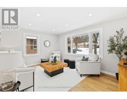 1840 ROYAL CRESCENT W - 36