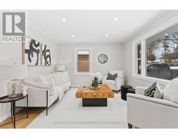 1840 ROYAL CRESCENT W - 37