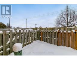 62 - 320 WESTMINSTER AVENUE - 8