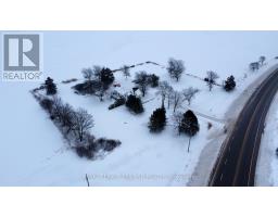 29800 CENTRE ROAD - 36