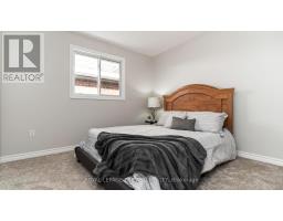 36 HUMMINGBIRD LANE - 18