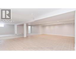 36 HUMMINGBIRD LANE - 29