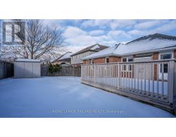 36 HUMMINGBIRD LANE - 33