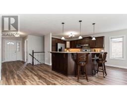 36 HUMMINGBIRD LANE - 5