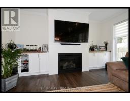 285 ELIZABETH STREET - 10