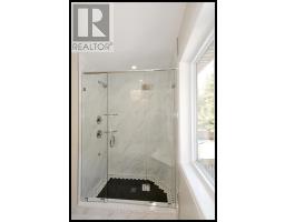 285 ELIZABETH STREET - 23