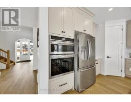 179 FOXBOROUGH PLACE - 15