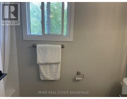 44 - 355 SANDRINGHAM CRESCENT - 12