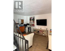 74 - 70 FIDDLERS GREEN ROAD - 3