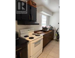 74 - 70 FIDDLERS GREEN ROAD - 6