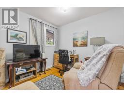 482 CASTLEGROVE BOULEVARD - 13