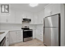 201 - 100 THE PROMENADE - 5