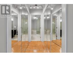 407 - 250 PALL MALL STREET - 26