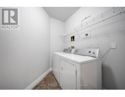 407 - 250 PALL MALL STREET - 35