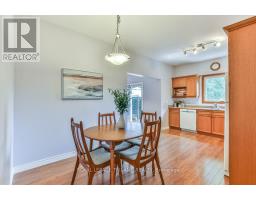 41 GREYROCK CRESCENT - 17