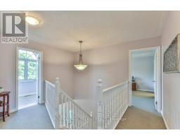 41 GREYROCK CRESCENT - 24