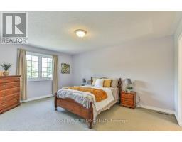 41 GREYROCK CRESCENT - 25