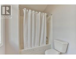 41 GREYROCK CRESCENT - 34