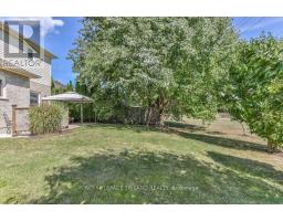 41 GREYROCK CRESCENT - 43