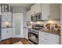 696 BENNETT CRESCENT - 37