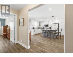 271 SYDENHAM STREET E - 19