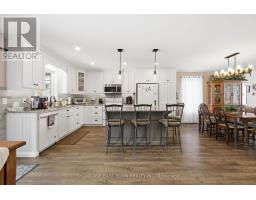 271 SYDENHAM STREET E - 5