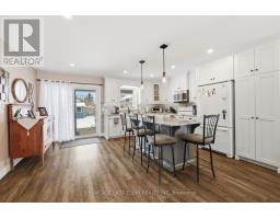 271 SYDENHAM STREET E - 6