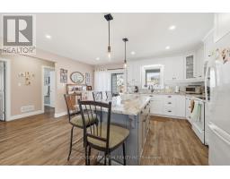 271 SYDENHAM STREET E - 9