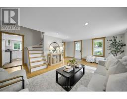 2617 QUEENS STREET - 10