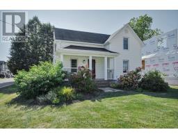 2617 QUEENS STREET - 2