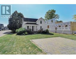 2617 QUEENS STREET - 3