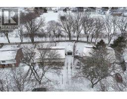 55 MOHEGAN CRESCENT - 35