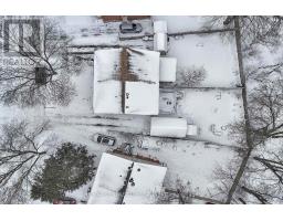 55 MOHEGAN CRESCENT - 37