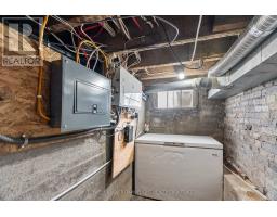 69818 LONDON ROAD - 29