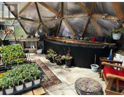 69818 LONDON ROAD - 34