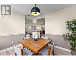 1702 - 380 KING STREET - 17