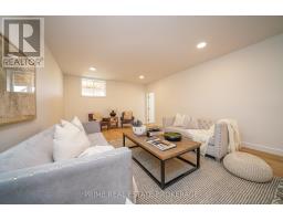 55 - 2 COASTAL CRESCENT - 33